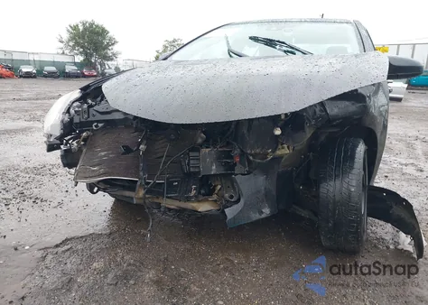 2018 Toyota Corolla Le from USA, damaged, VIN 2T1BURHE7JC973059